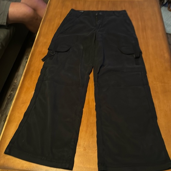 American Eagle cargo low rise wide leg size 0 short - Picture 1 of 9